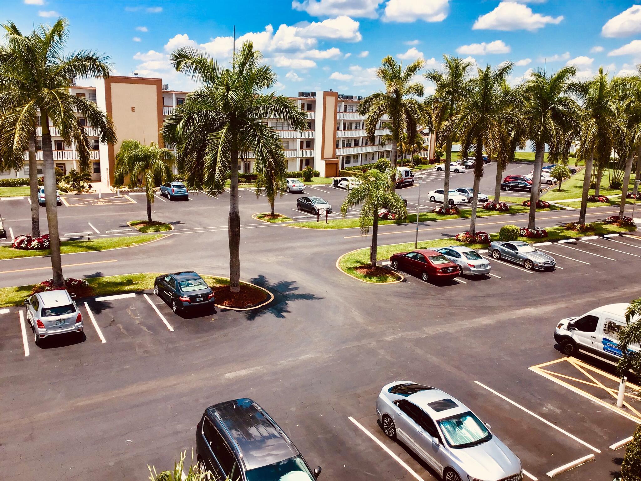 CORNWALL AT CENTURY VILLAGE CONDO - Residential Lease