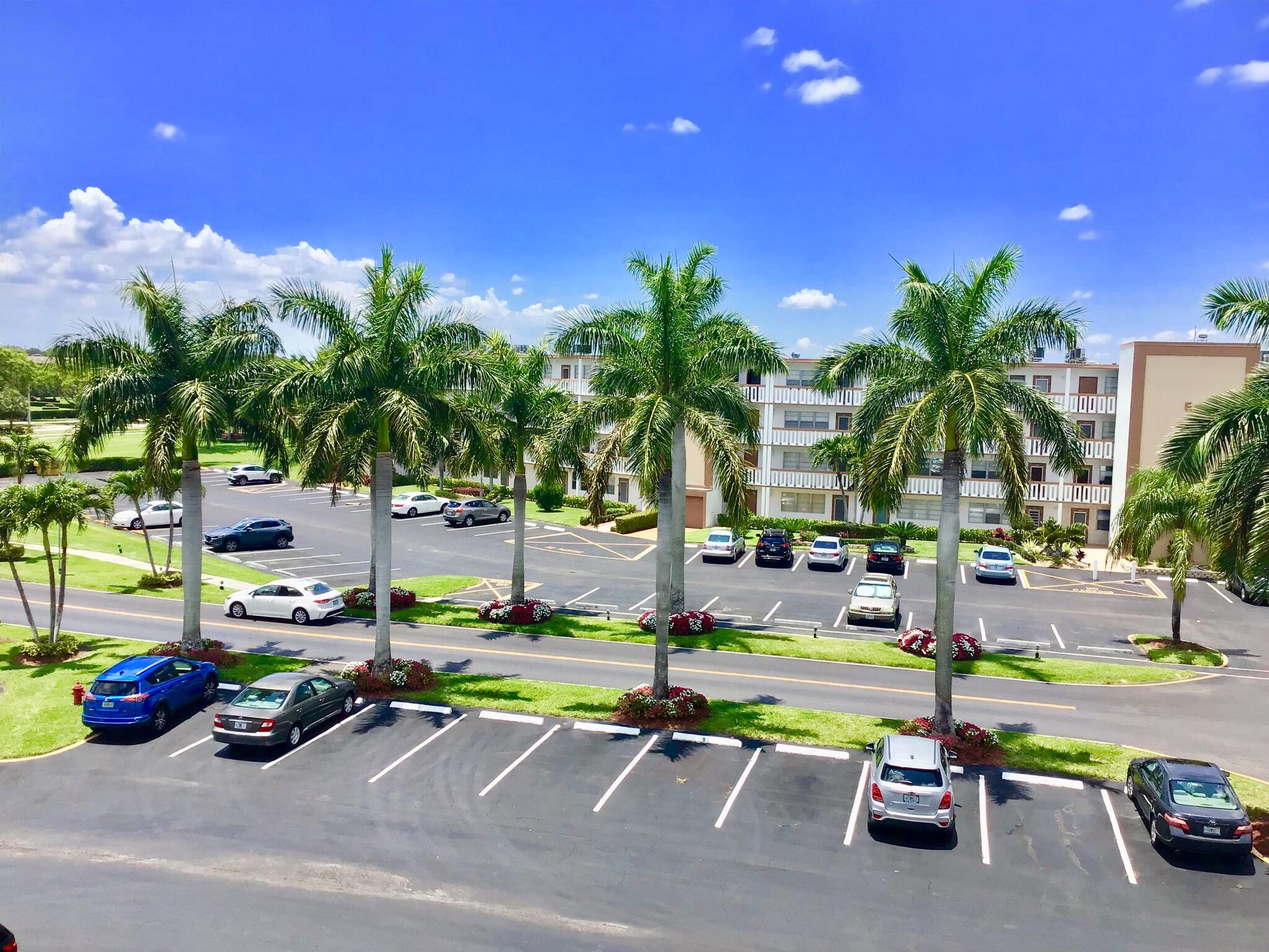 CORNWALL AT CENTURY VILLAGE CONDO - Residential Lease