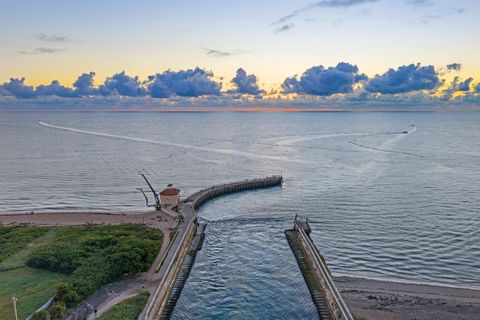Tiny photo for 125 Marlin Drive, Ocean Ridge, FL 33435 (MLS # R11141243)