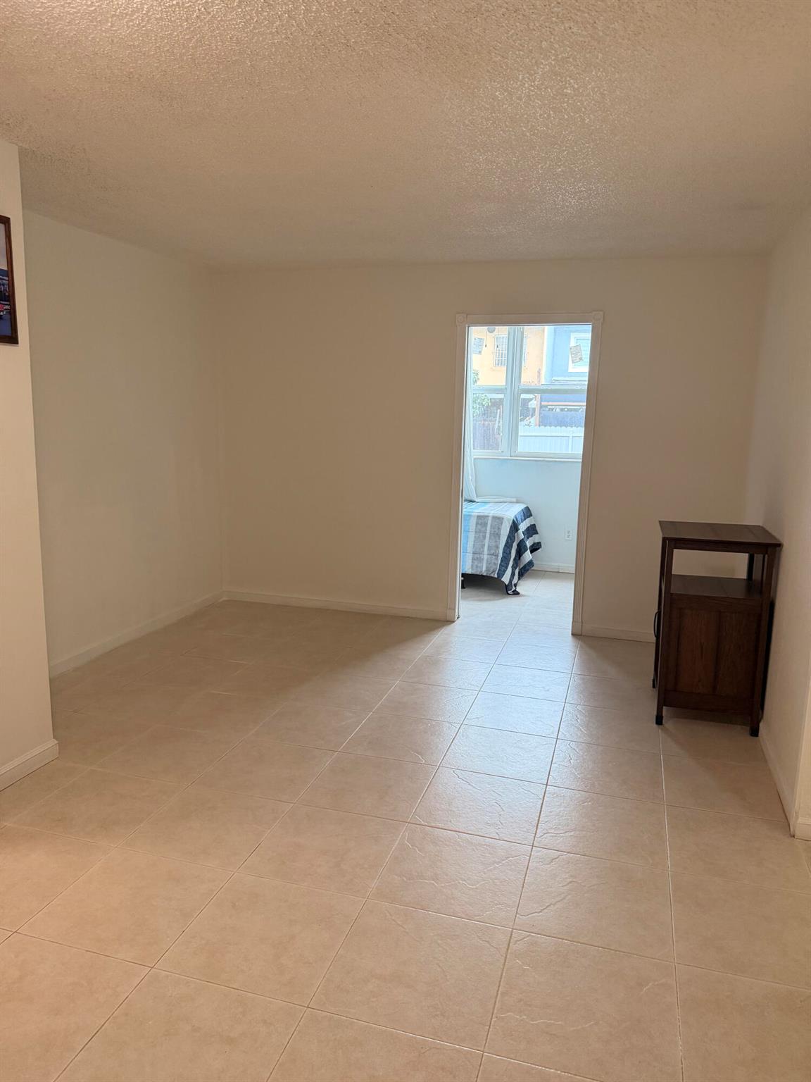 LAS ESTRELLAS CONDO - Residential