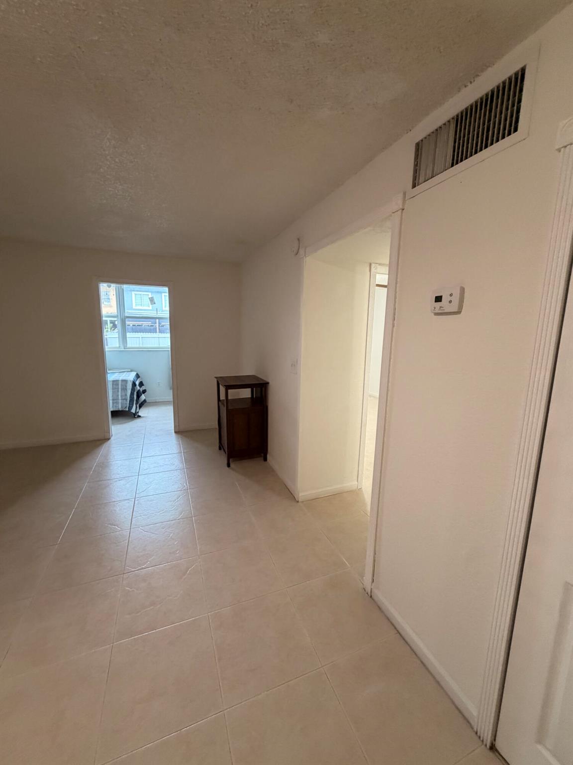 LAS ESTRELLAS CONDO - Residential