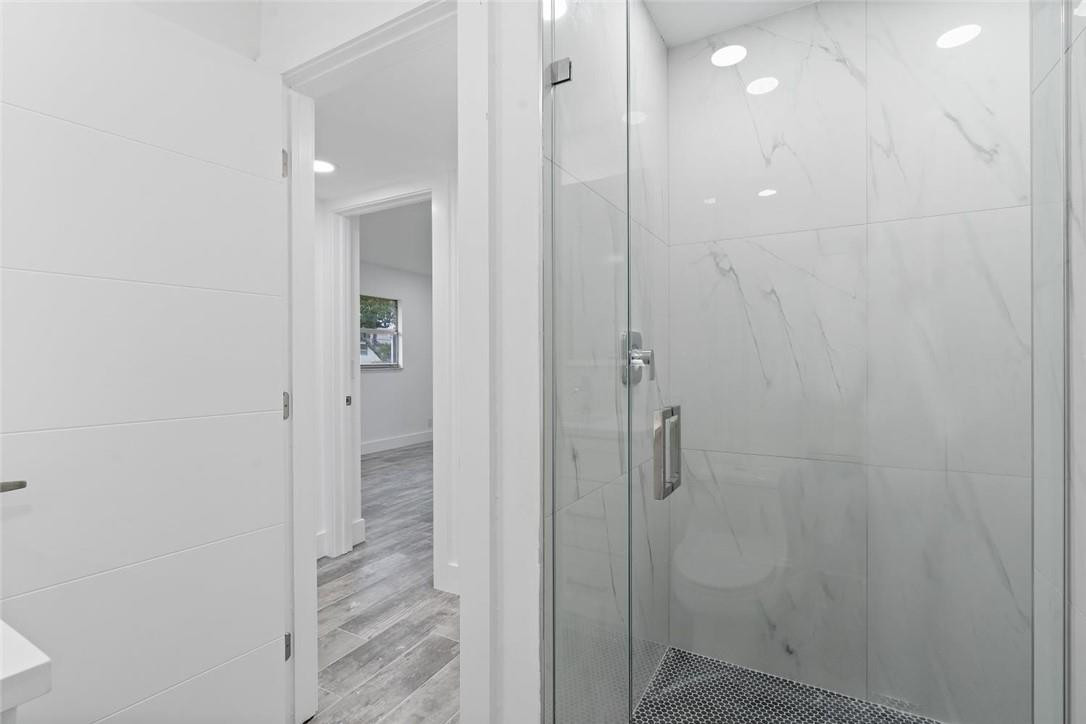 Kings Point Valencia A-I - Residential