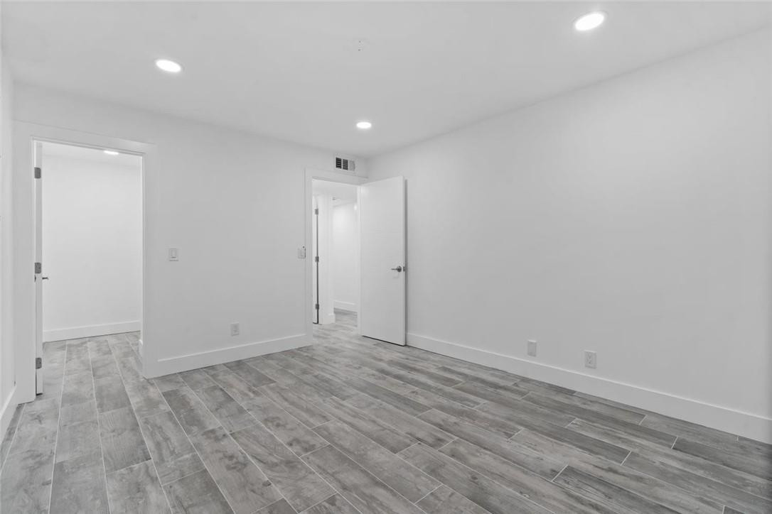 Kings Point Valencia A-I - Residential