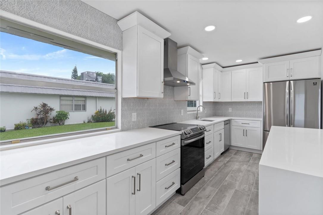 Kings Point Valencia A-I - Residential