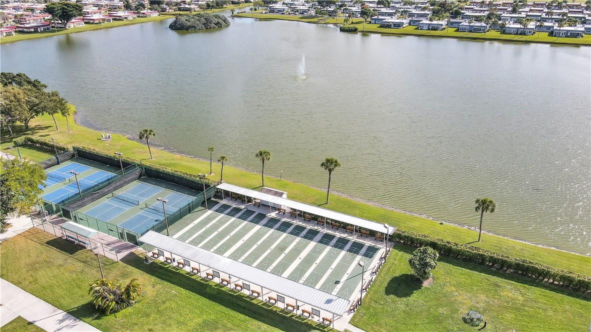 Kings Point Valencia A-I - Residential