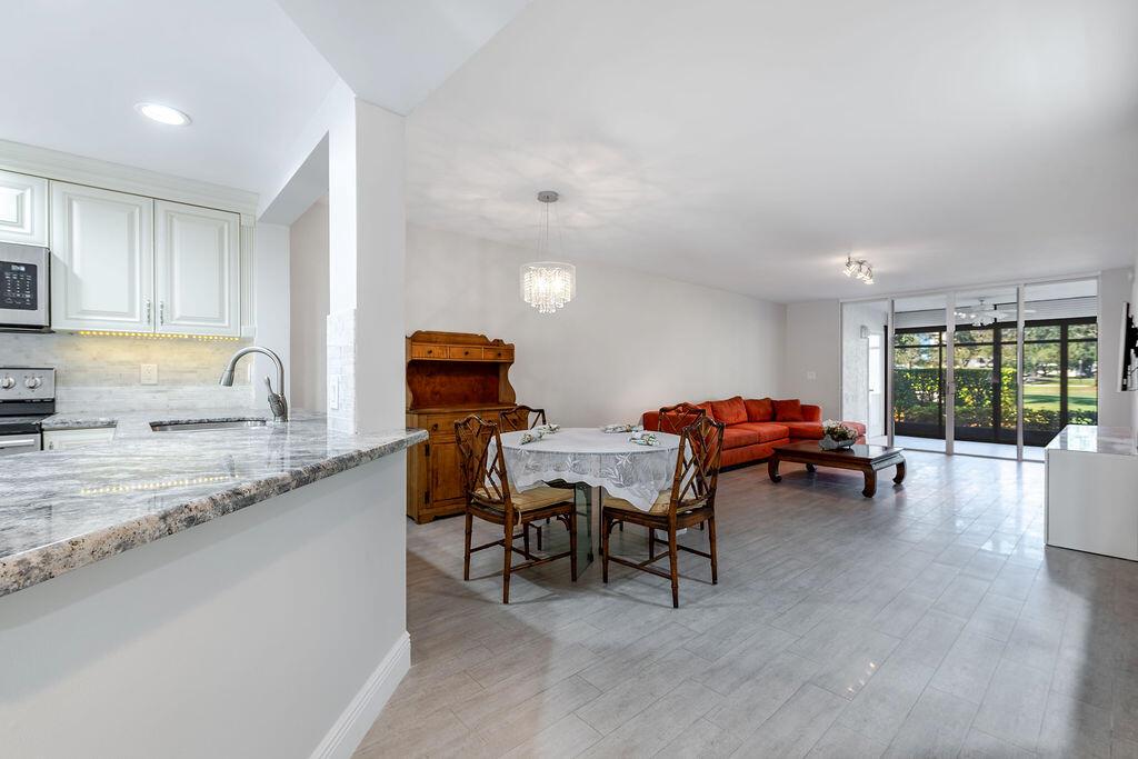 GLENEAGLES CONDO IV - Residential