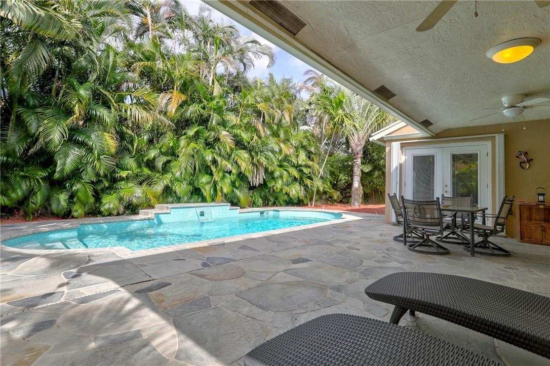 Nob Hill Palms - Residential