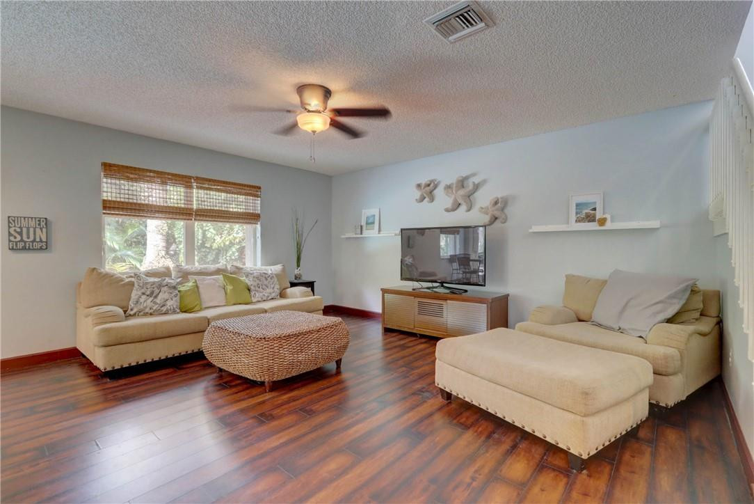 Nob Hill Palms - Residential