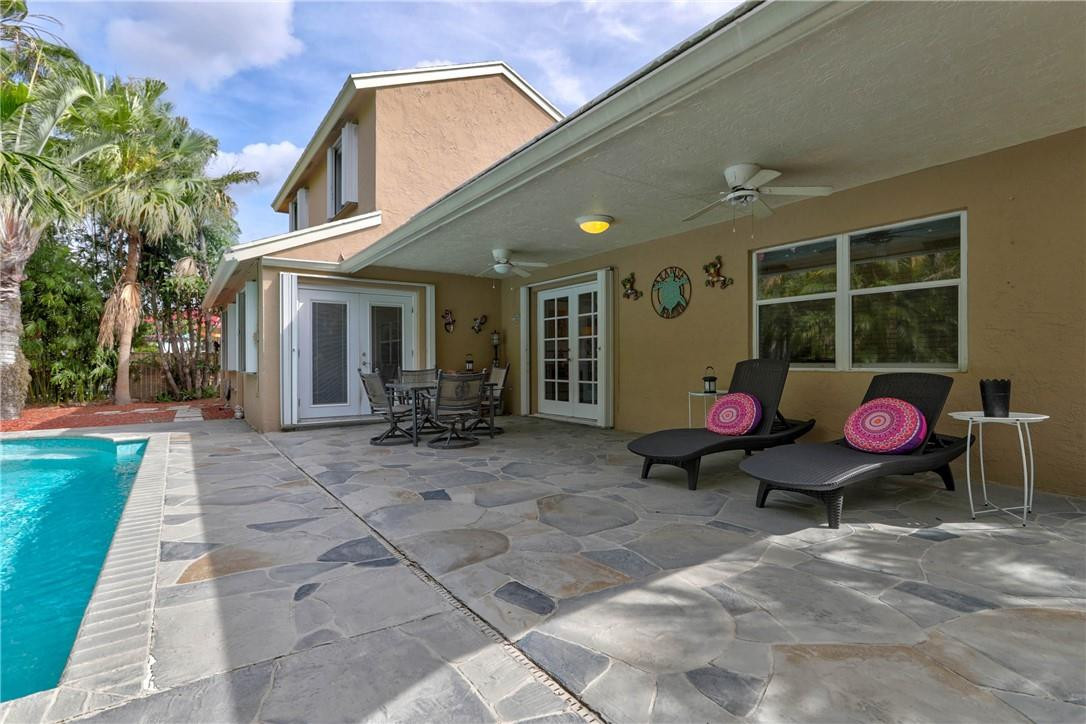 Nob Hill Palms - Residential