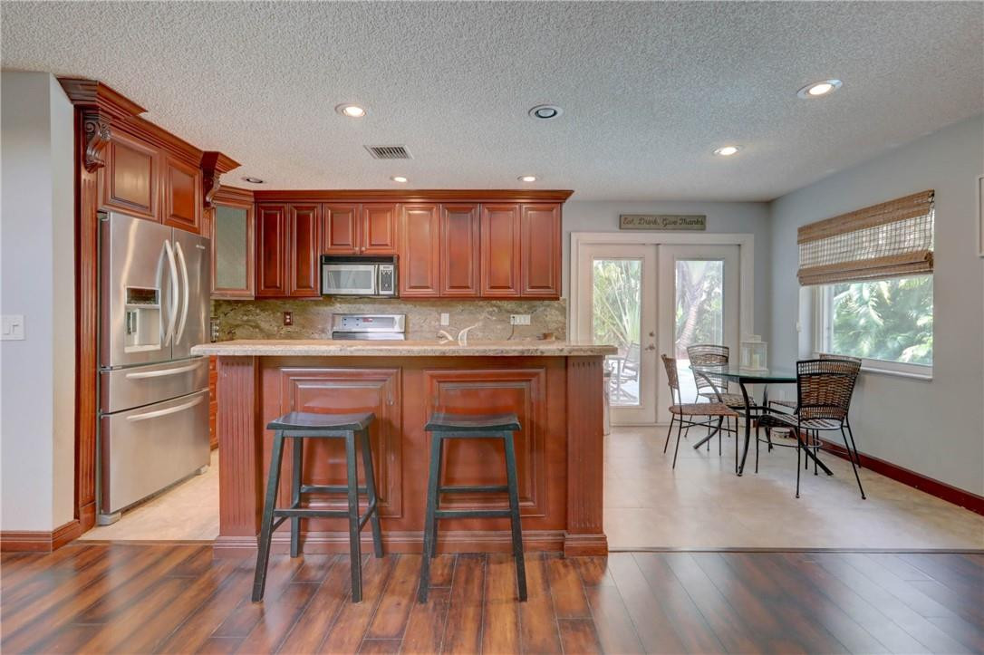 Nob Hill Palms - Residential