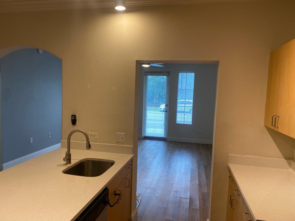 Bussiness Center , Clubhouse, Barbecue area, pool, - Residential Lease