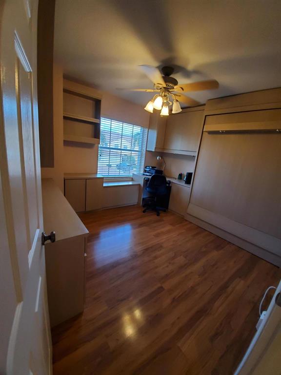 Coral Lakes - Residential