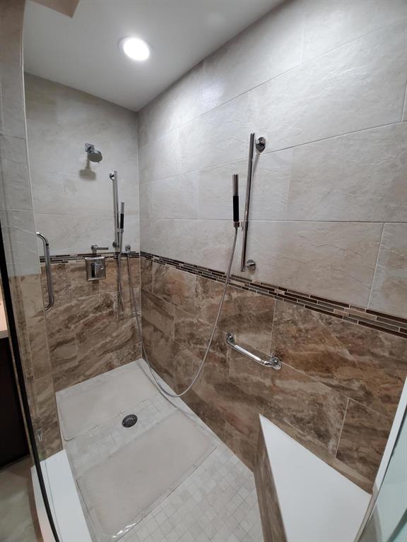 Coral Lakes - Residential