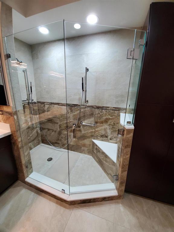 Coral Lakes - Residential