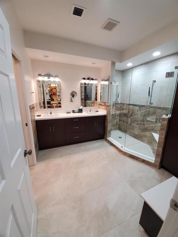 Coral Lakes - Residential