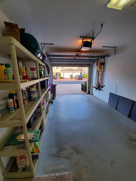 Coral Lakes - Residential