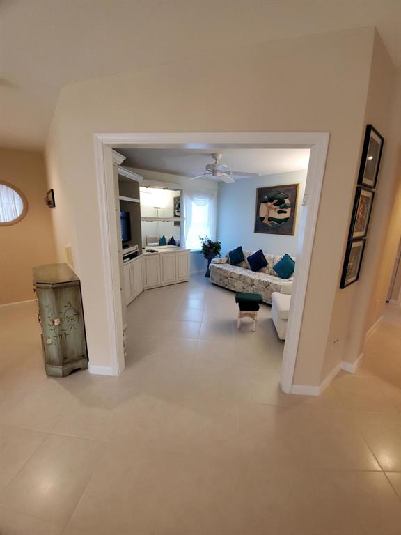 Coral Lakes - Residential