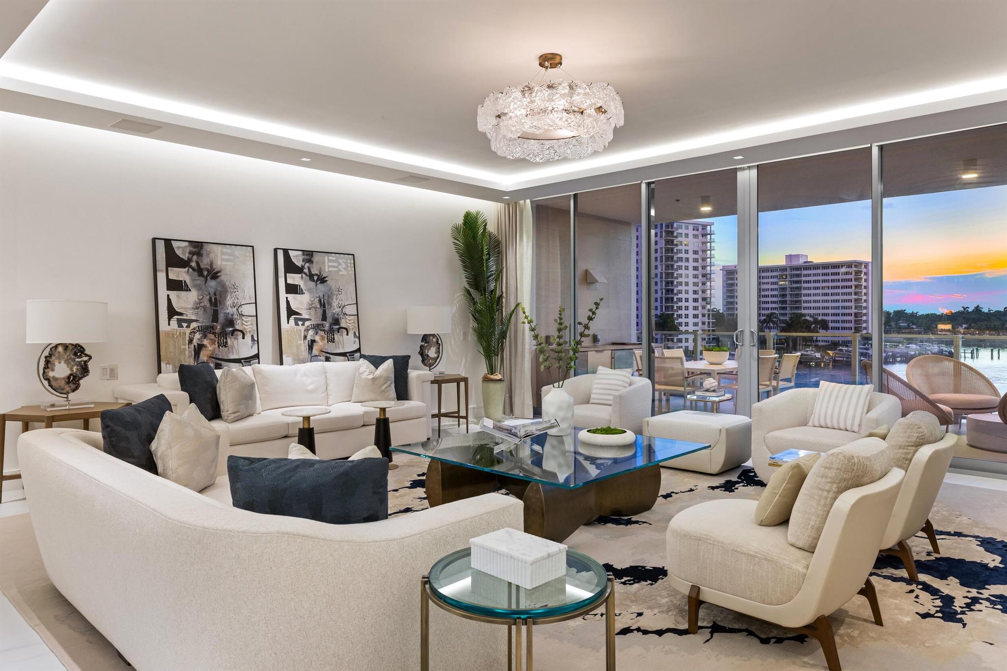 BOCA BEACH RESIDENCES - Residential