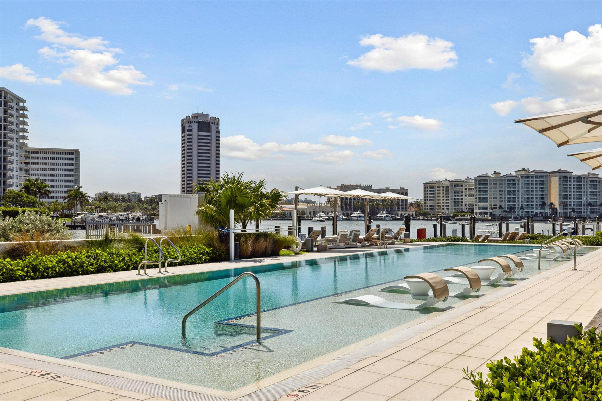 BOCA BEACH RESIDENCES - Residential