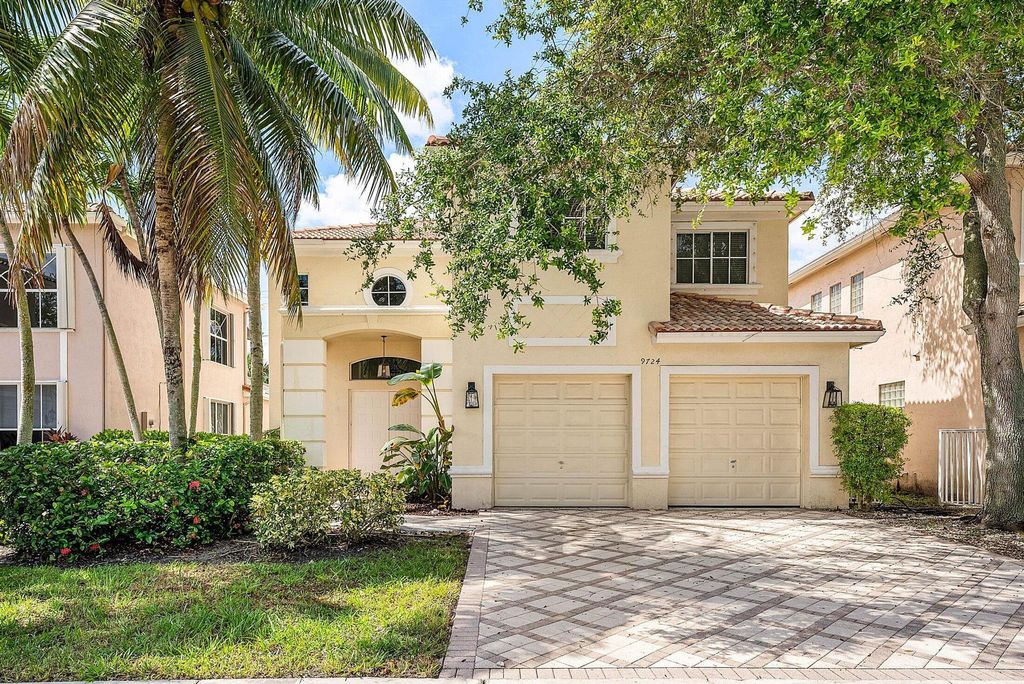 Photo of 9724 Vineyard Court, Boca Raton, FL 33428 (MLS # R11114499)
