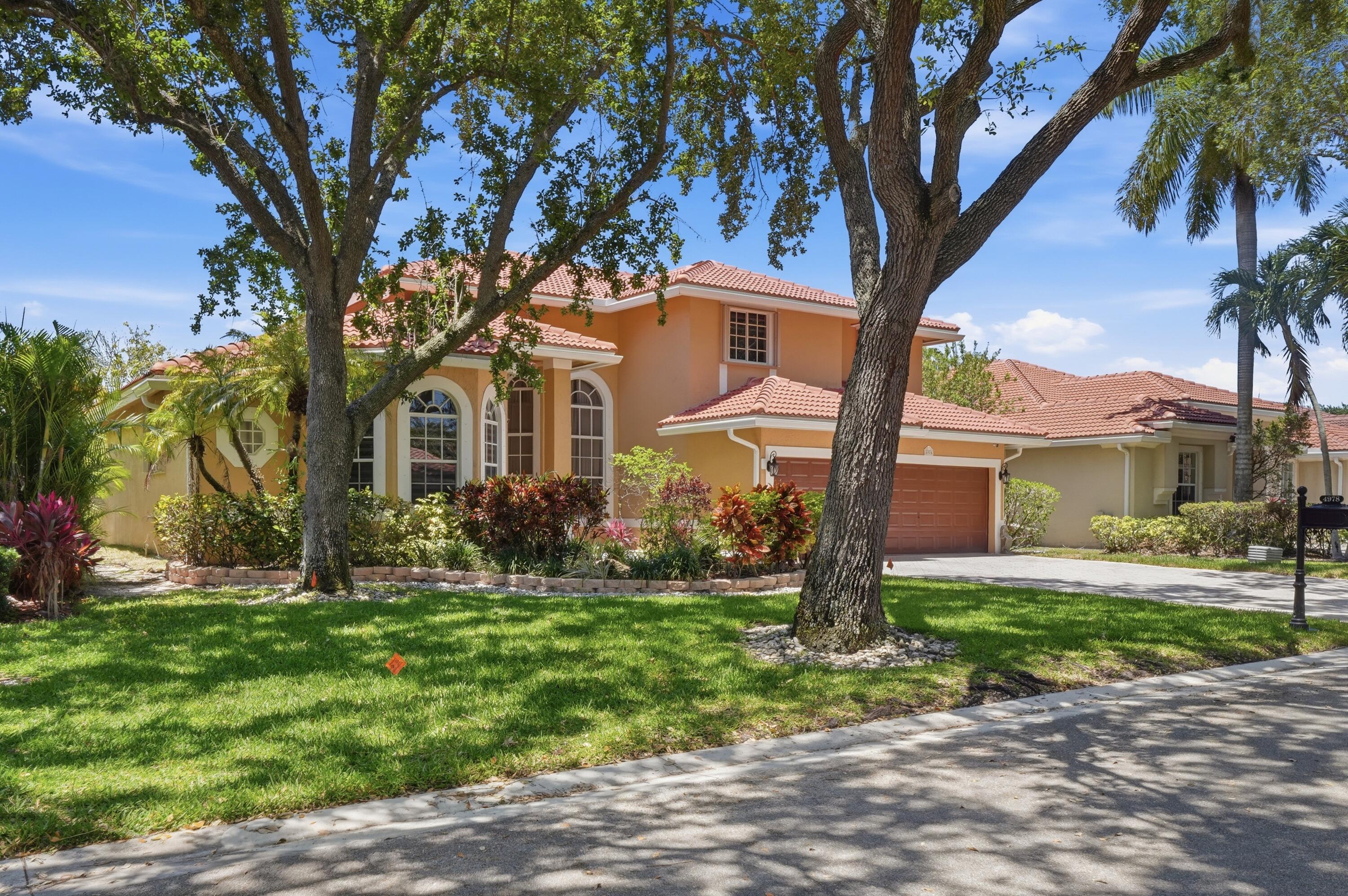 HIDDEN HAMMOCKS ESTATES - Residential