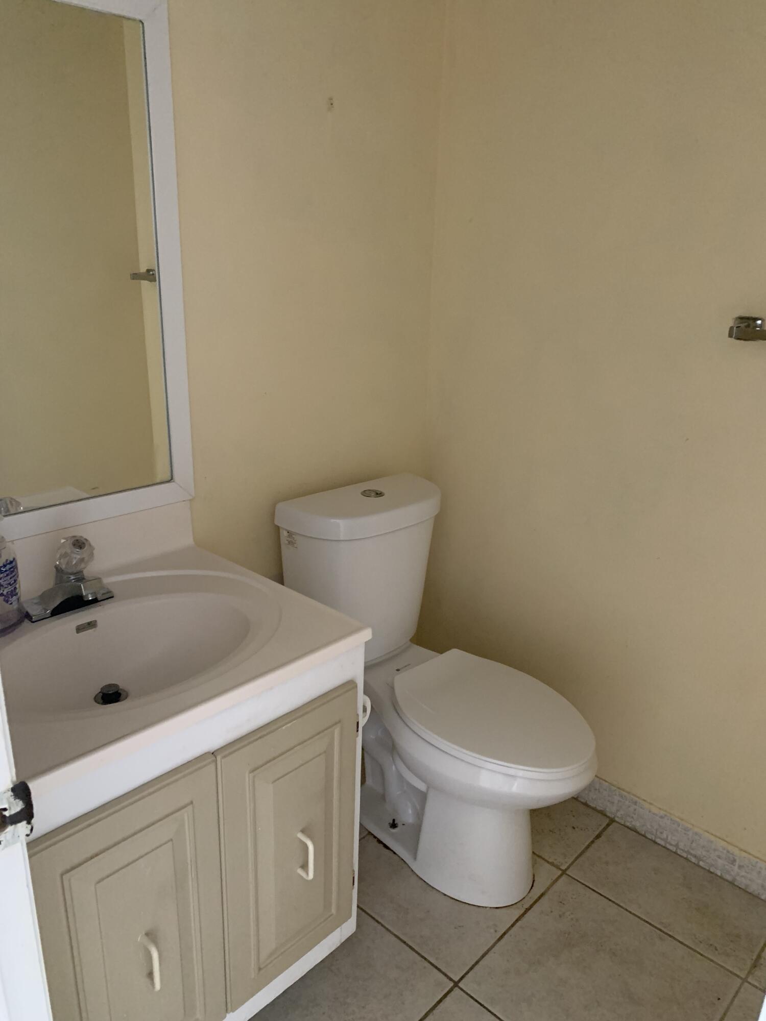 KINGS POINT MONACO CONDOS - Residential