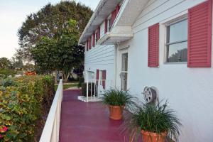 OCEAN VIEW RIDGE - Residential