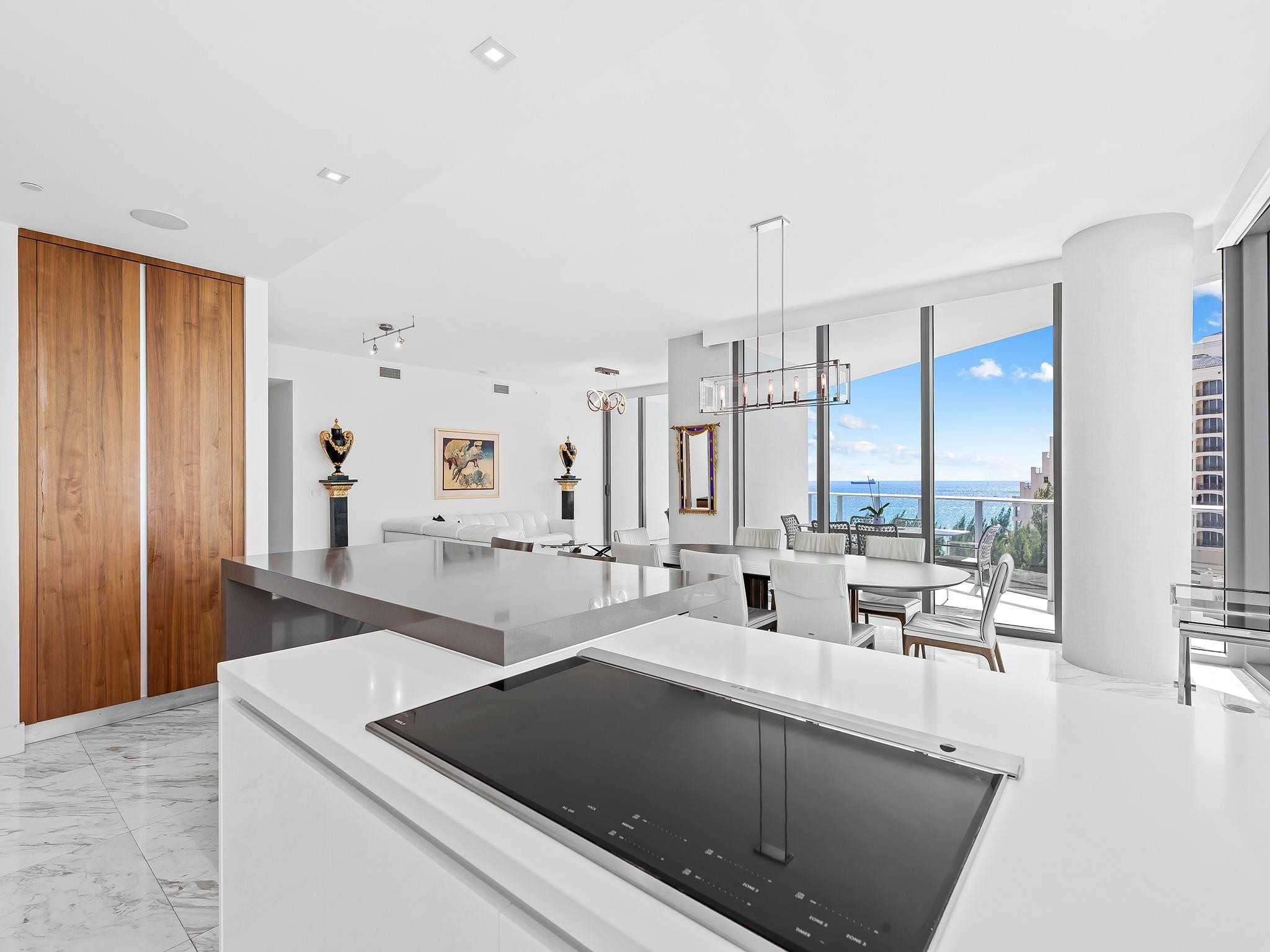 Paramount - Residential