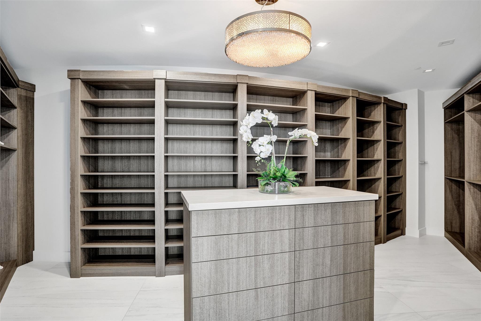 Paramount Residences - Residential