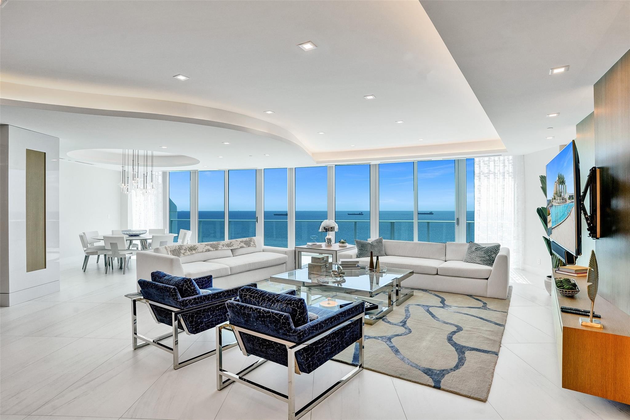 Paramount Residences - Residential