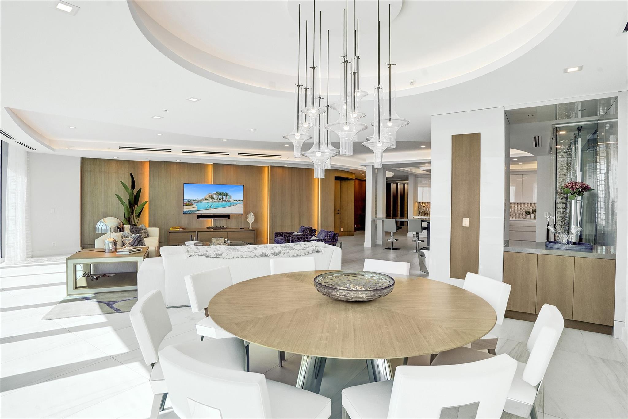 Paramount Residences - Residential