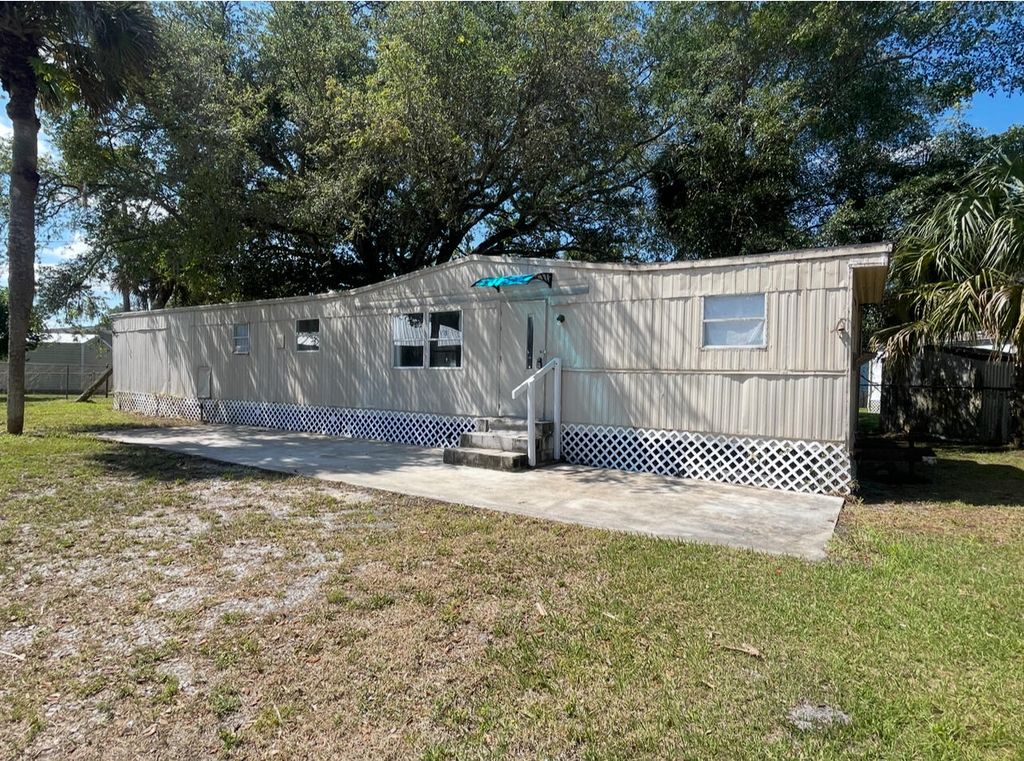 Photo of 5009 Deanna Lane, Fort Pierce, FL 34946 (MLS # R11059850)