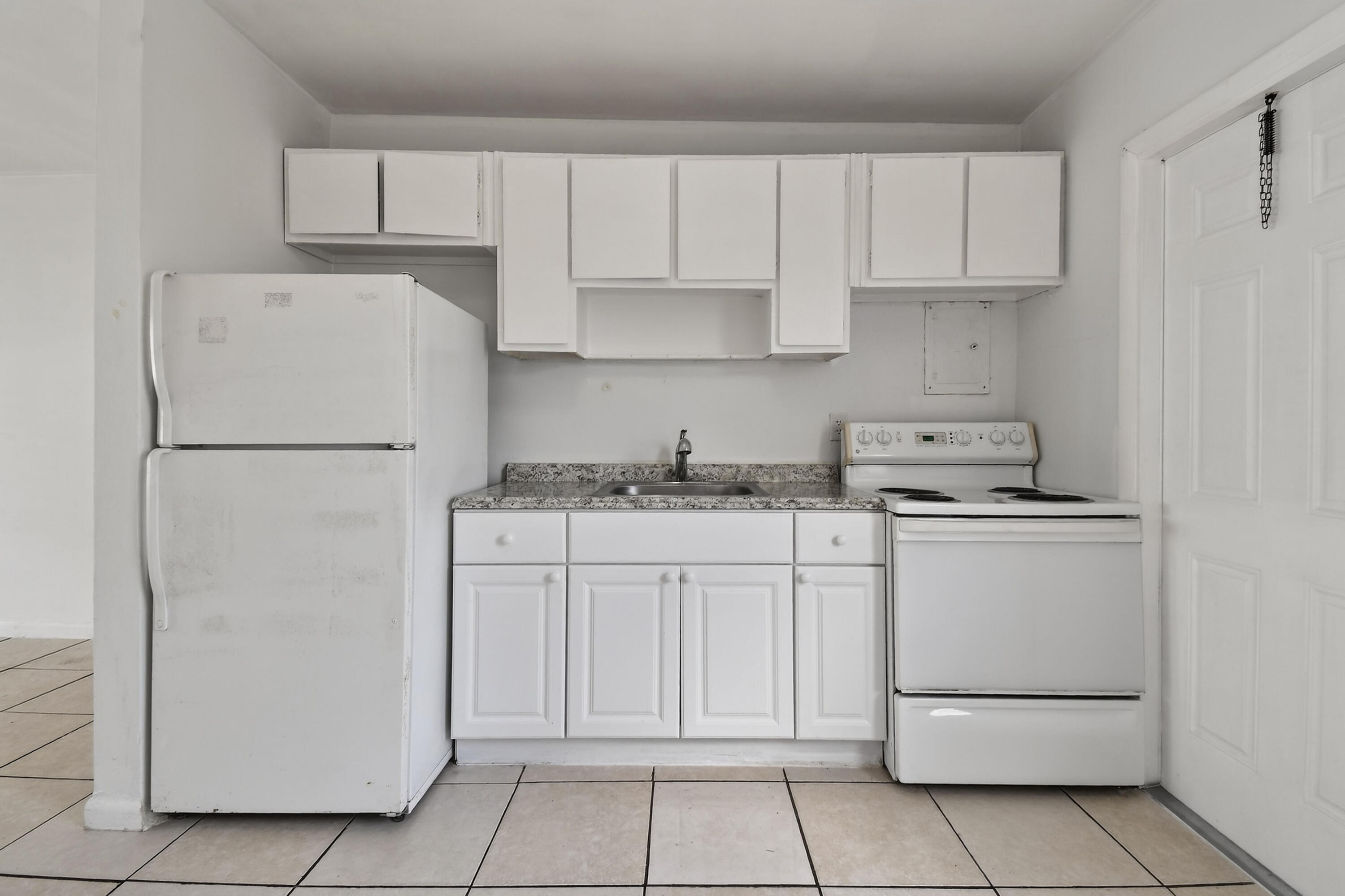 1172 W 34th Street 1