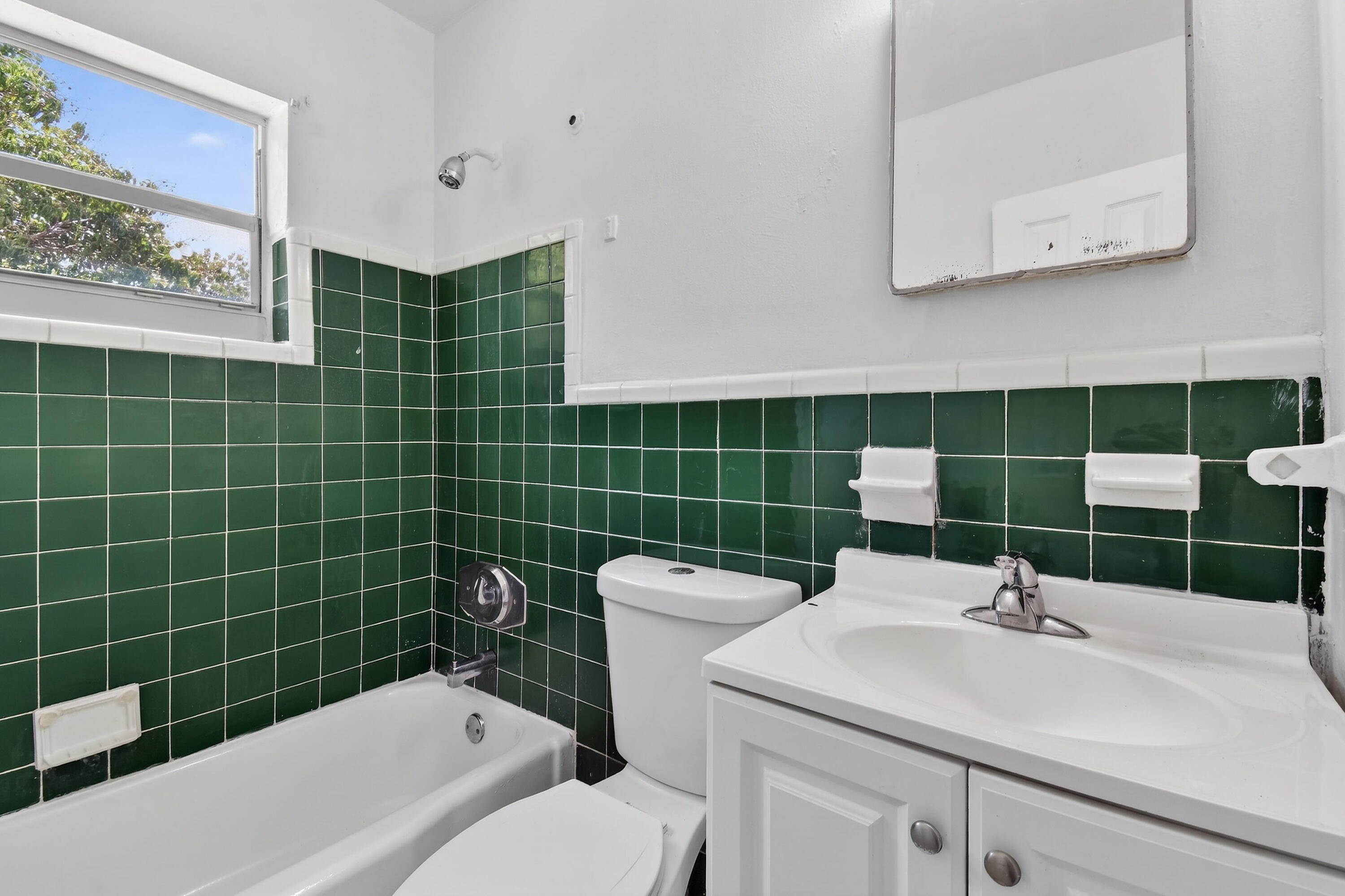 PLEASANT HEIGHTS - Residential Income