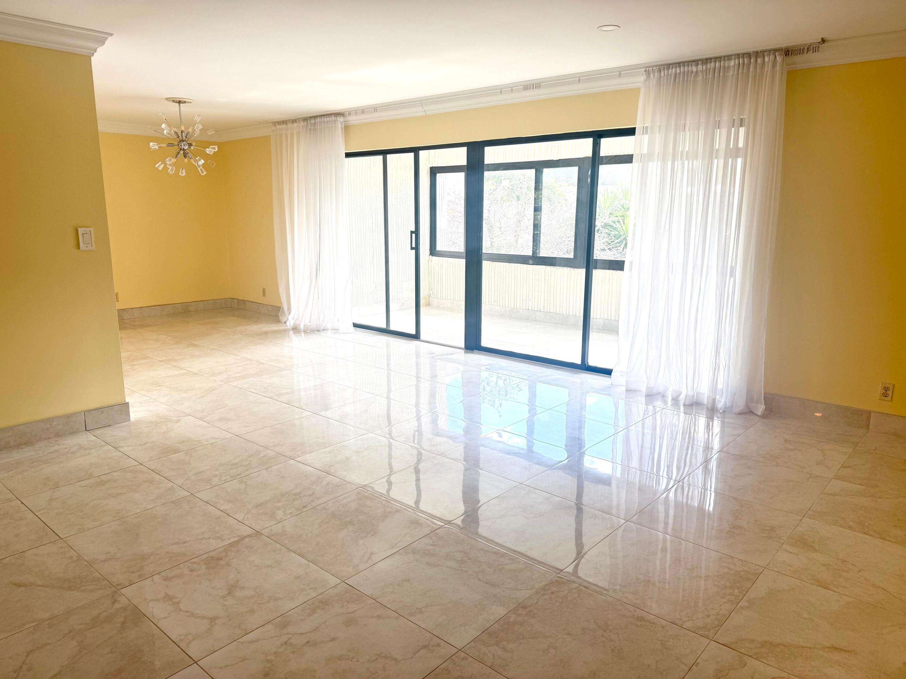 WOODHAVEN CONDO - Residential Lease