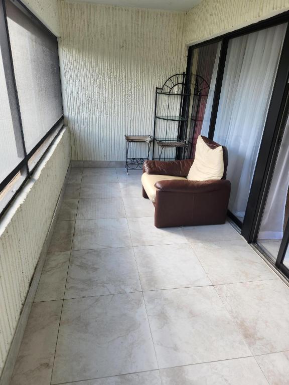 WOODHAVEN CONDO - Residential Lease