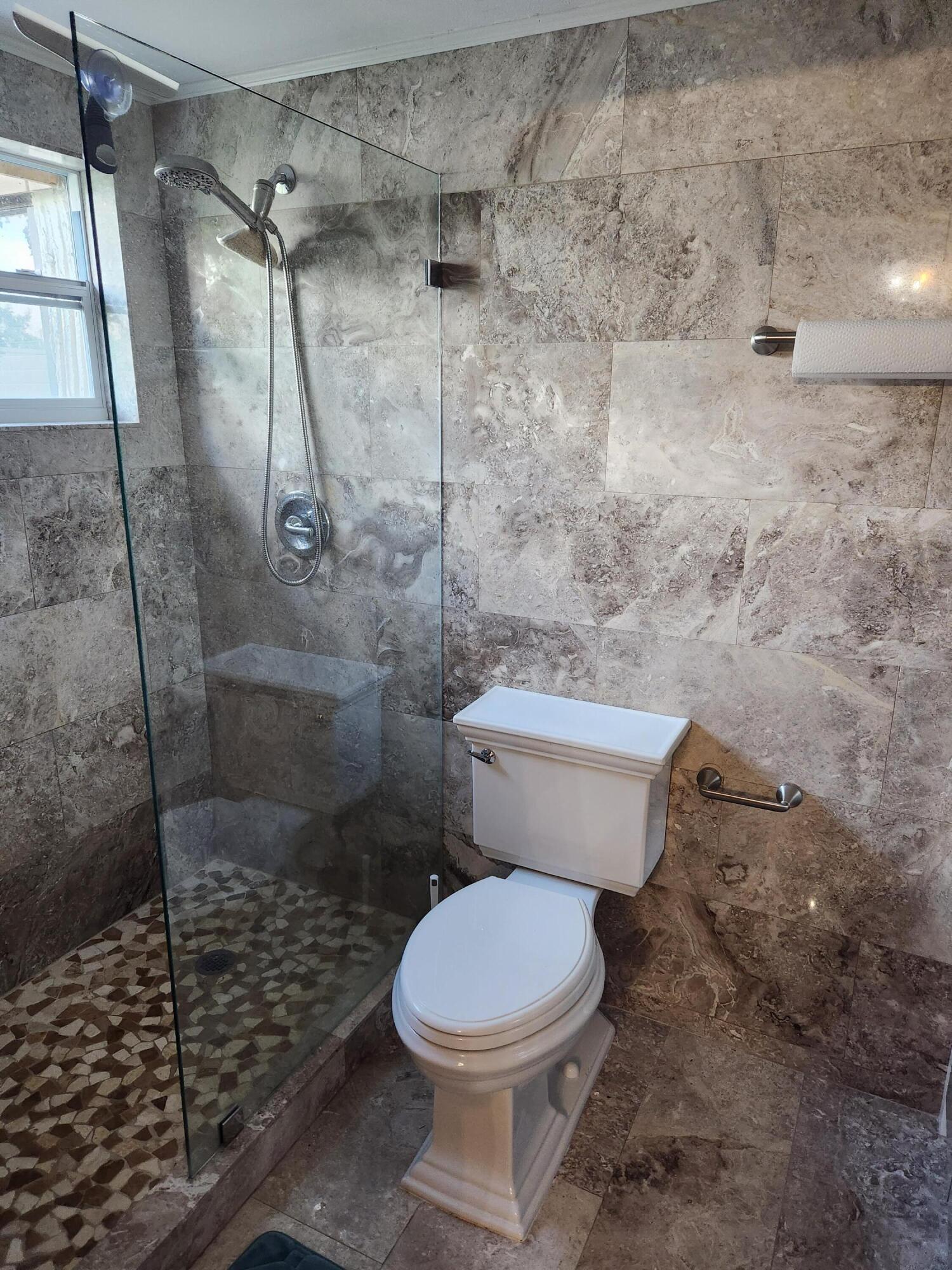 WOODHAVEN CONDO - Residential Lease