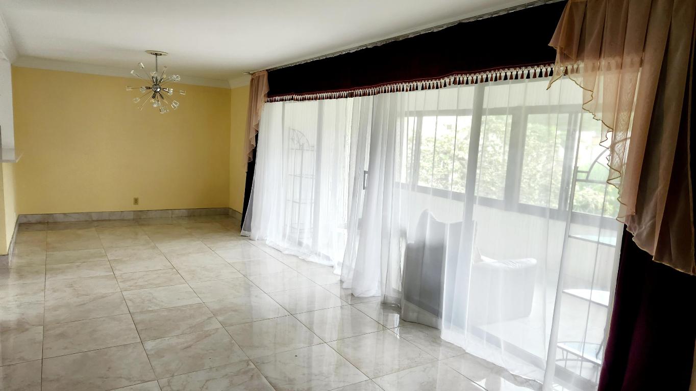 WOODHAVEN CONDO - Residential Lease