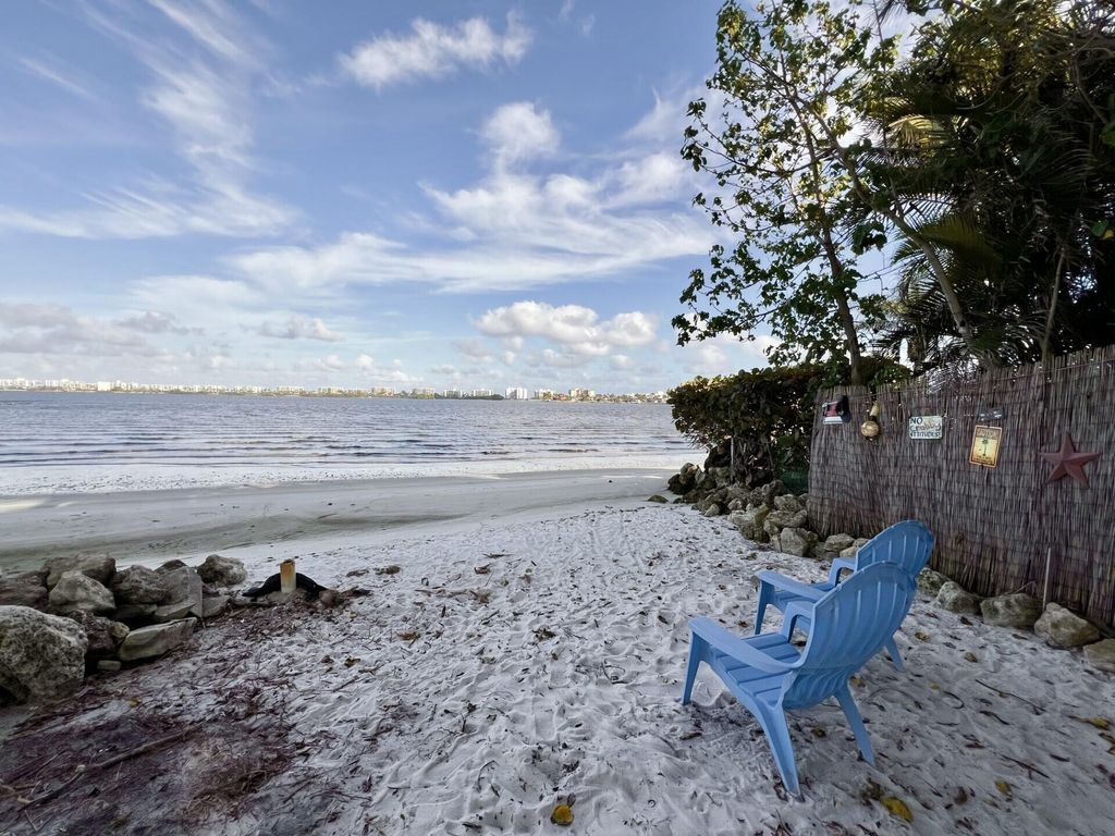 listing image 40
