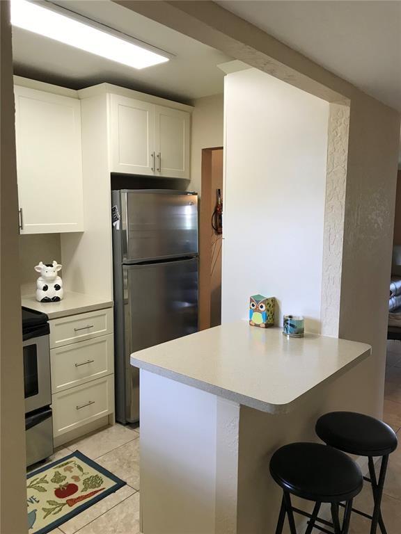 SUNRISE LAKES  65 - Residential