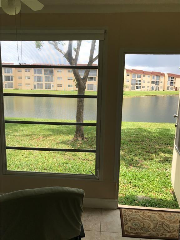 SUNRISE LAKES  65 - Residential