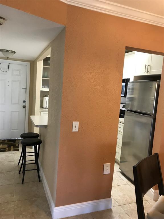 SUNRISE LAKES  65 - Residential