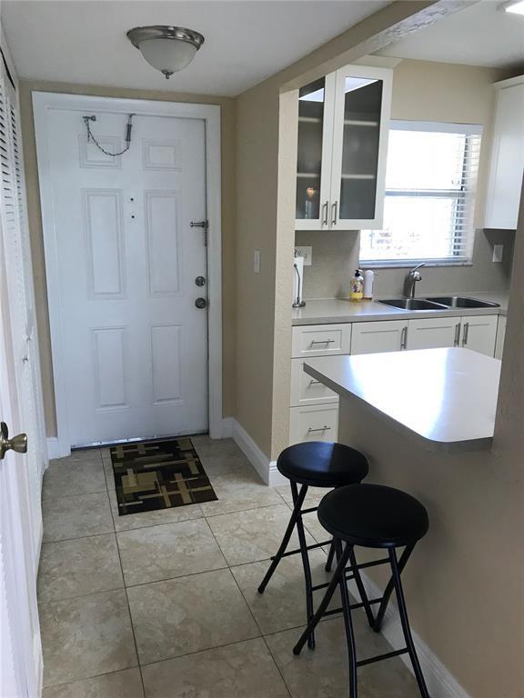 SUNRISE LAKES  65 - Residential