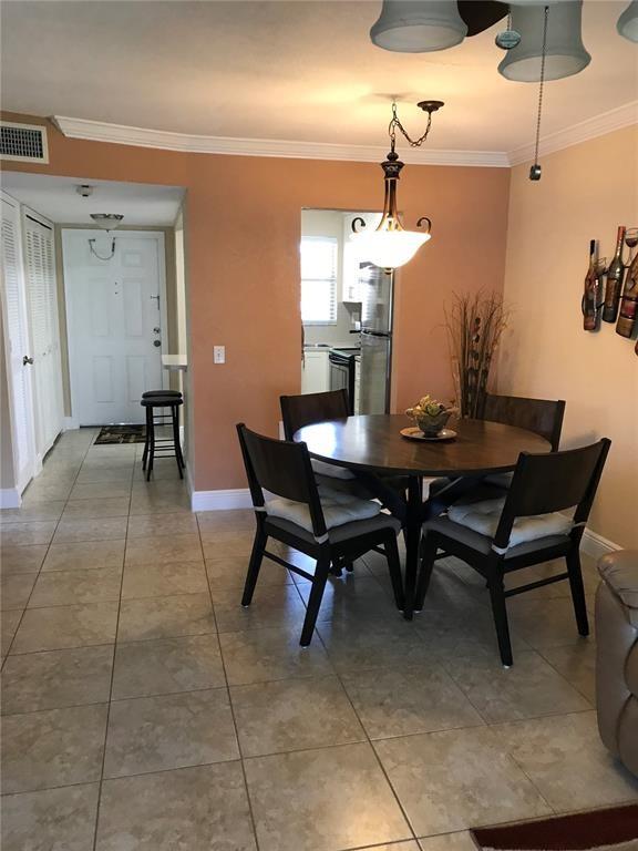 SUNRISE LAKES  65 - Residential