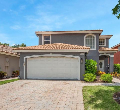 3290 Turtle Cove West Palm Beach FL 33411