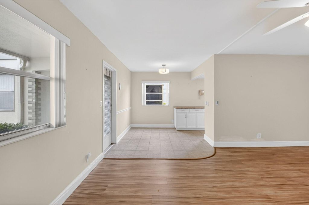 Photo of 204 Flanders E, Delray Beach, FL 33484 (MLS # B26005251)