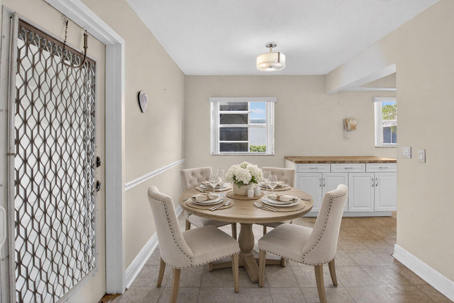 KINGS POINT FLANDERS CONDOS - Residential