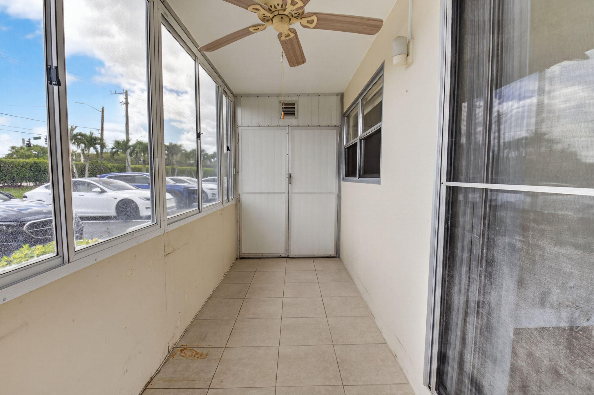 KINGS POINT FLANDERS CONDOS - Residential