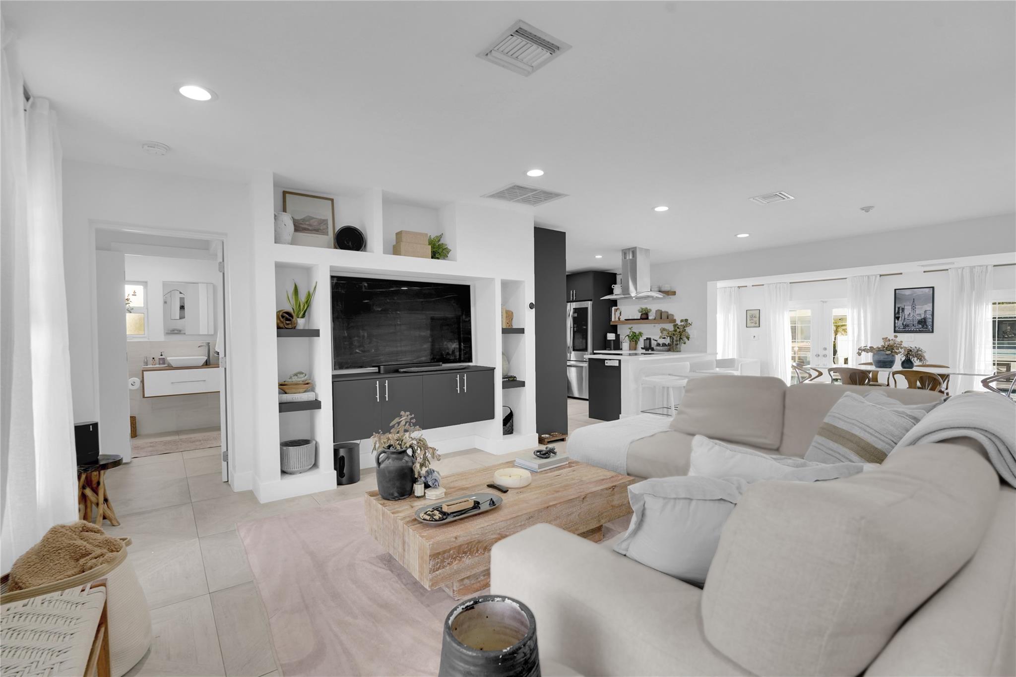 2442 Key Largo Ln