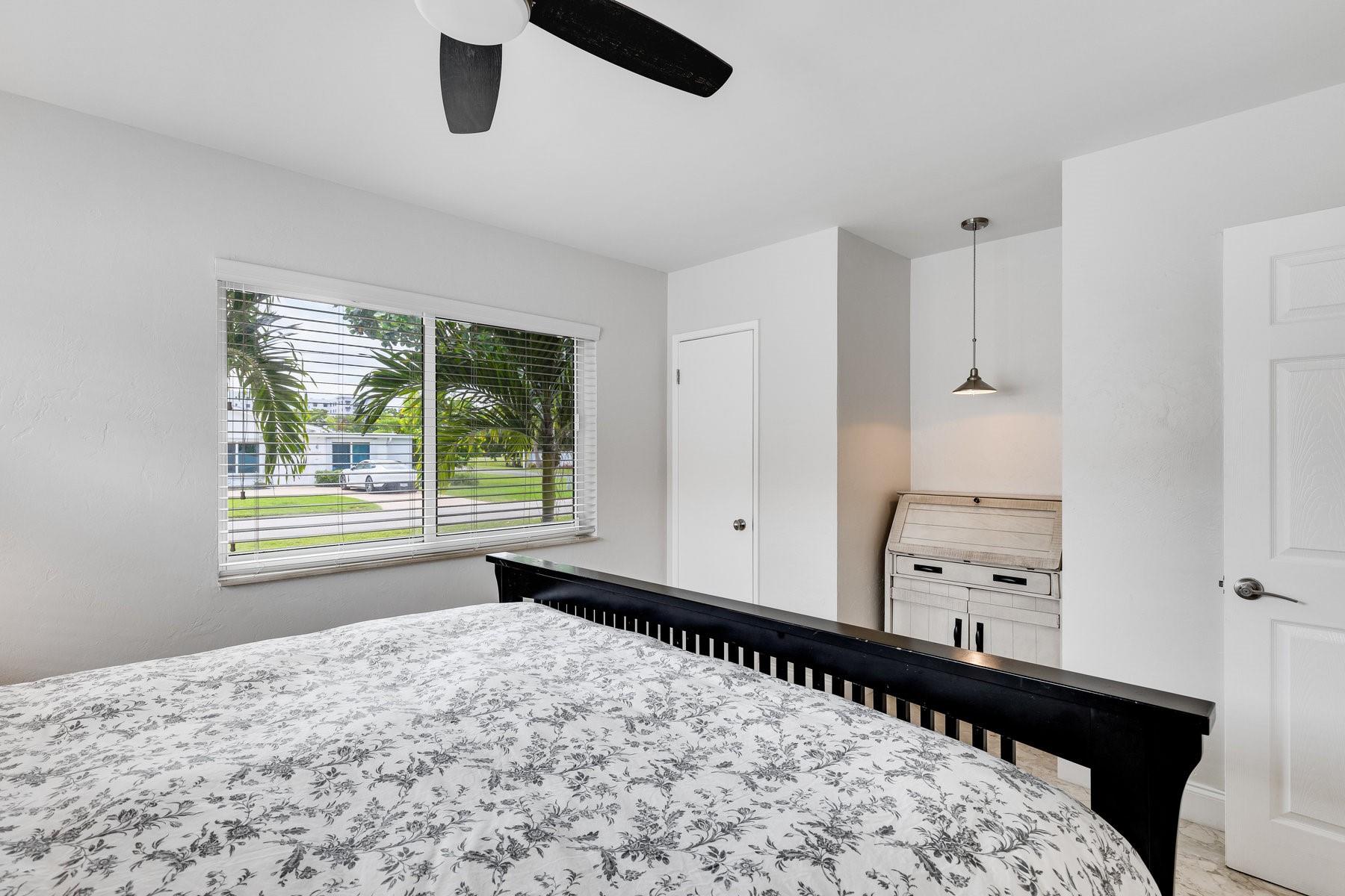 LAUDER GATE ISLES - Residential